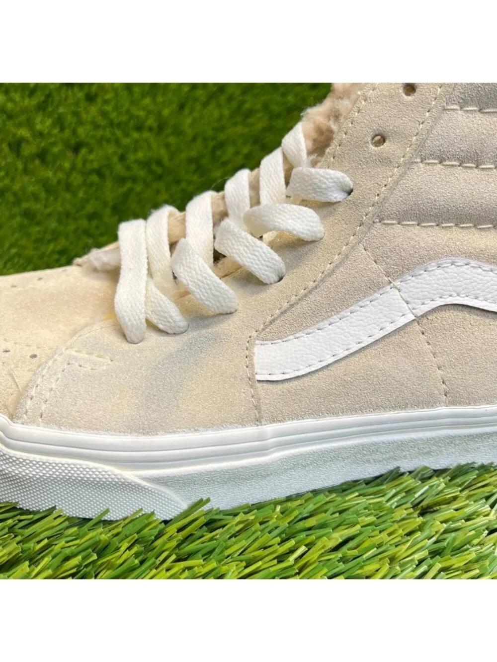 Vans Sk8 Hi Cozy Hug Biscotti Womens Size 5.5 Beige Athletic Skate Shoes Sneaker